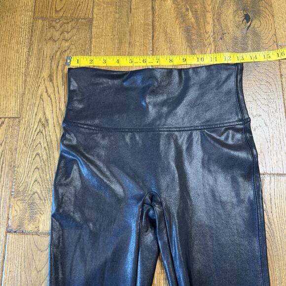 SPANX Faux Leather Leggings Women’s Sz Medium Black High Rise Pants - Picture 3 of 7